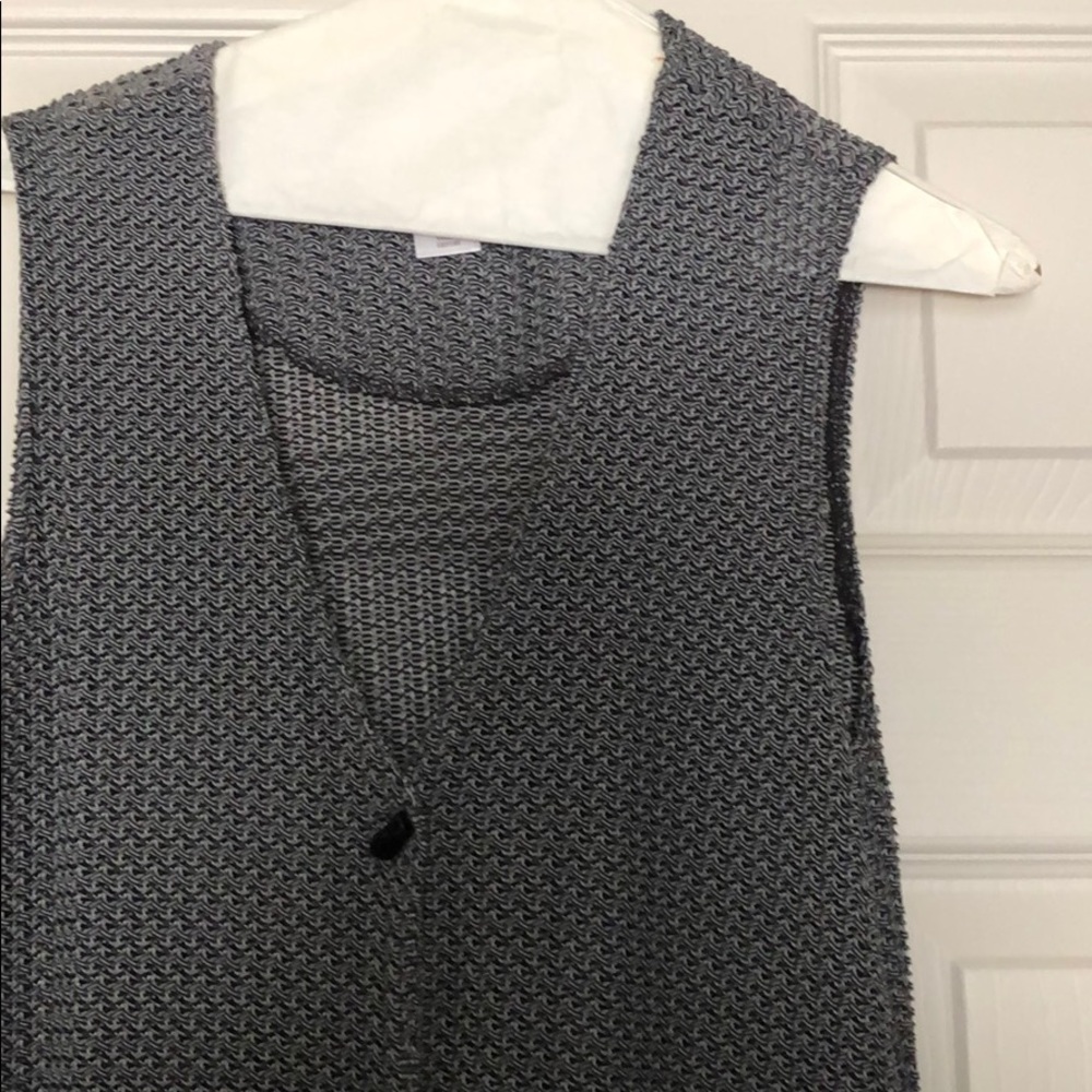 Cardigan - Picture 2 of 7
